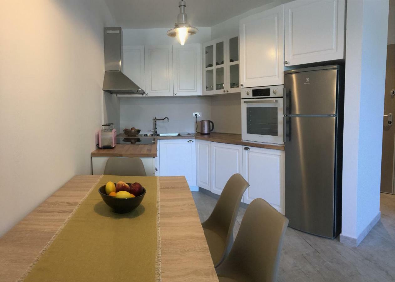 Holly Apartman Apartment Umag Bagian luar foto